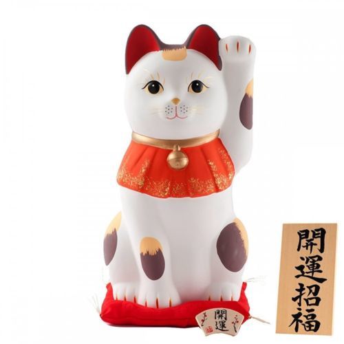 Kyoto-style maneki neko decorated with washi paper and chirimen silk