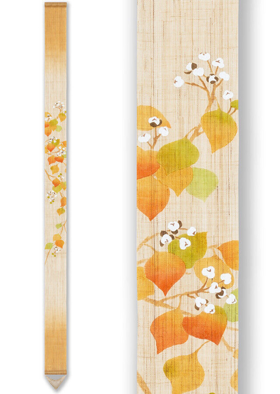 Japanese tapestry with Nankin-haze leaves and white seeds